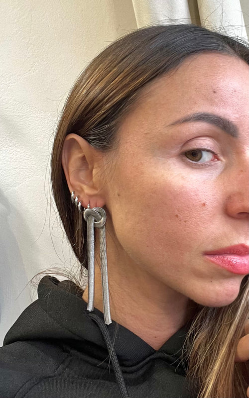 Coppia di orecchini Cheope argentata