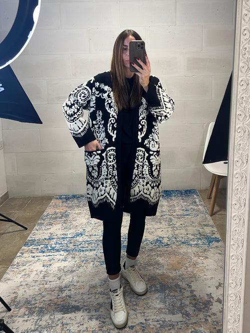 Cardigan Etnico lavorazione in spugna bianca
