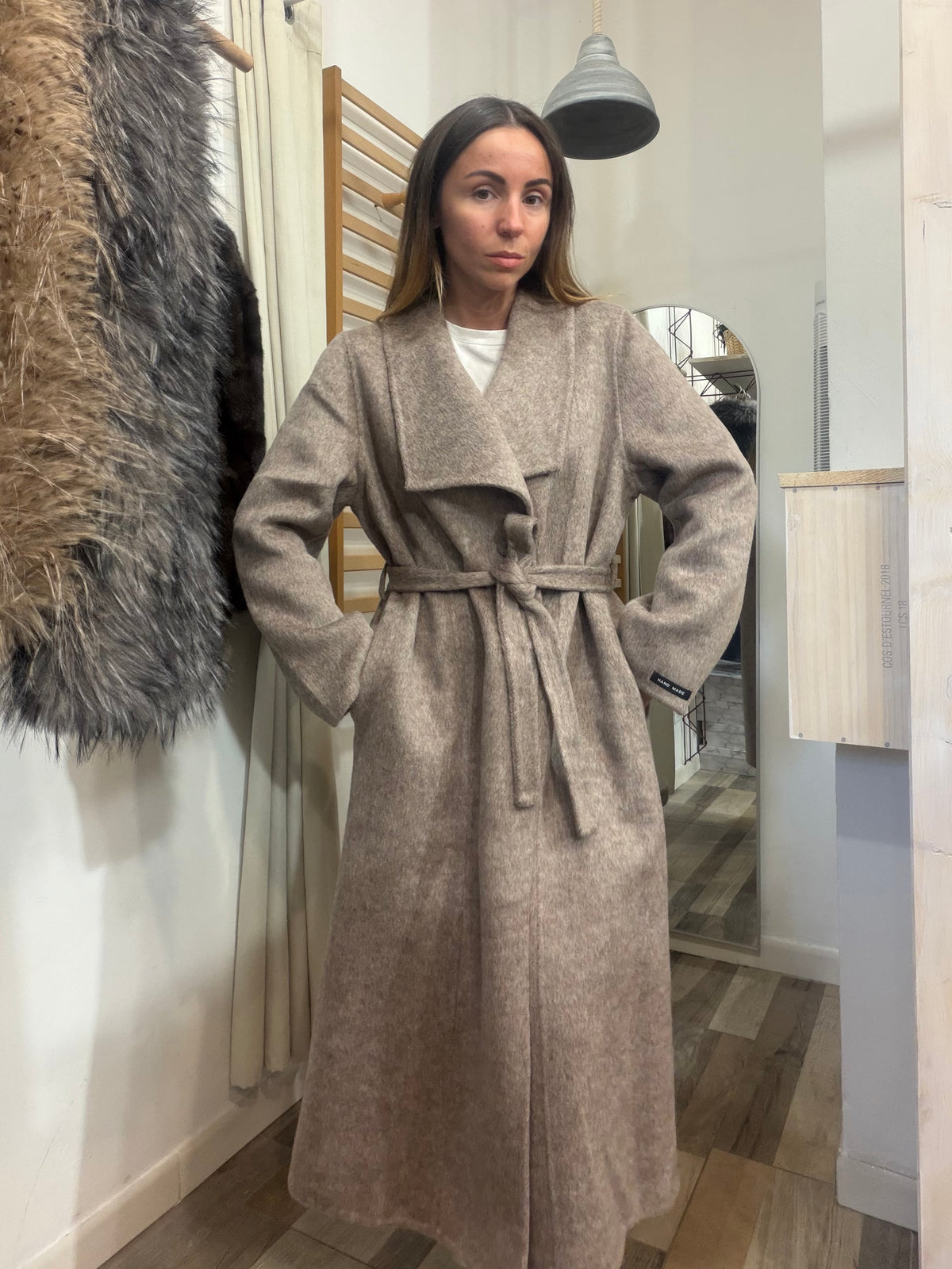 Cappotto in 70% lana Hand made beige