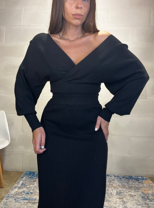 Pull incrociato spalle cadenti
