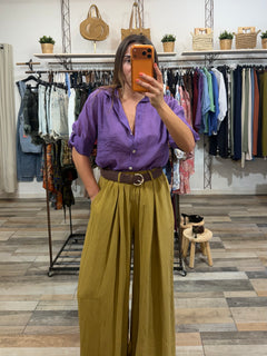 Pantalone in Tencel con pence e cintura senape