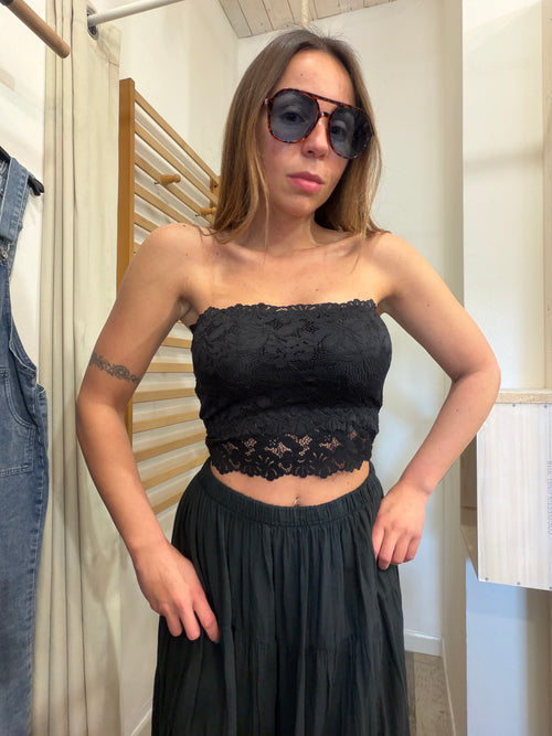 Top pizzo nero