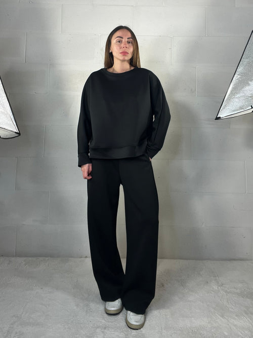 Completo tuta comfy chic baggy in neoprene nero