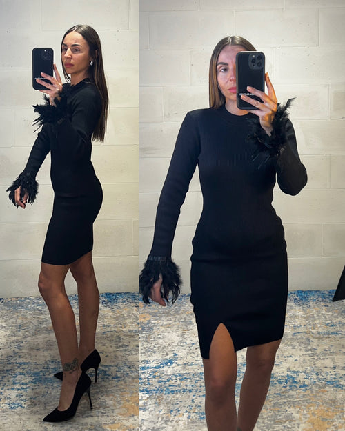 Abitino in filo manica con piume December