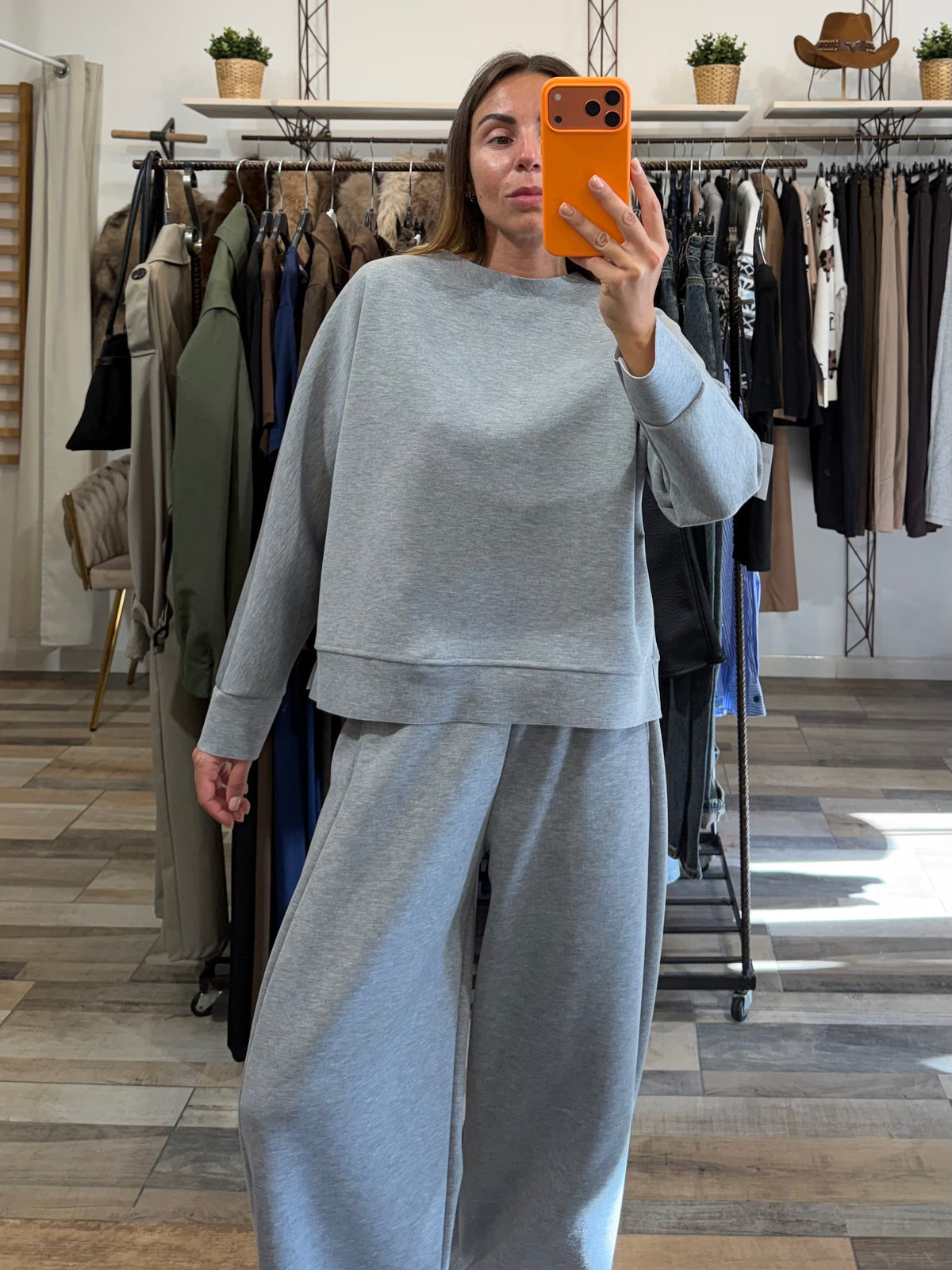 Completo tuta baggy in neoprene grigio