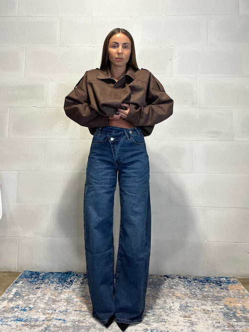 Jeans a portafoglio modello a palazzo