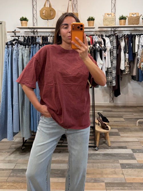 T-shirt over 100% cotone effetto consumato rossa