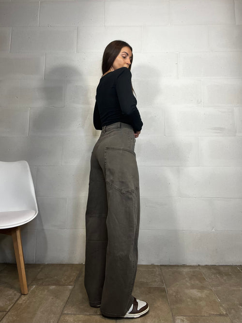Jeans balloon fit marrone