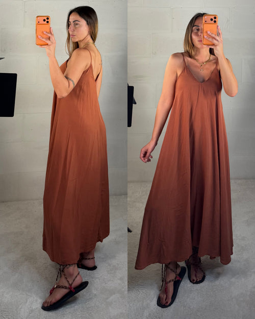 Maxi abito Arzachena in Tencel terra bruciata