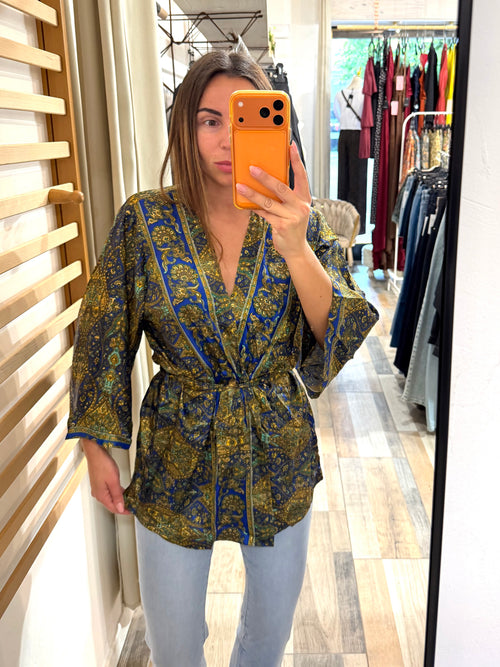 Kimono in seta blu
