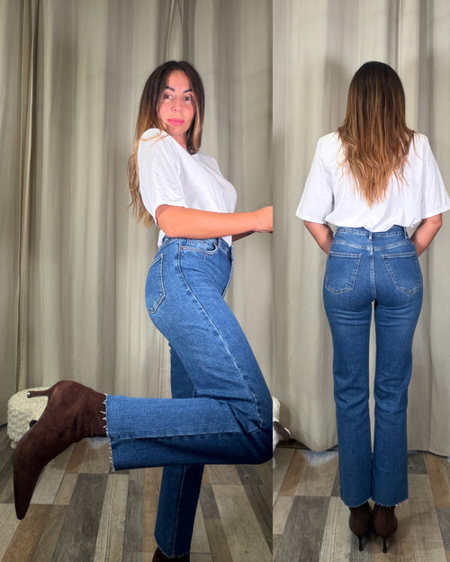 Denim gamba dritta 7/8 taglio vivo lavaggio medio