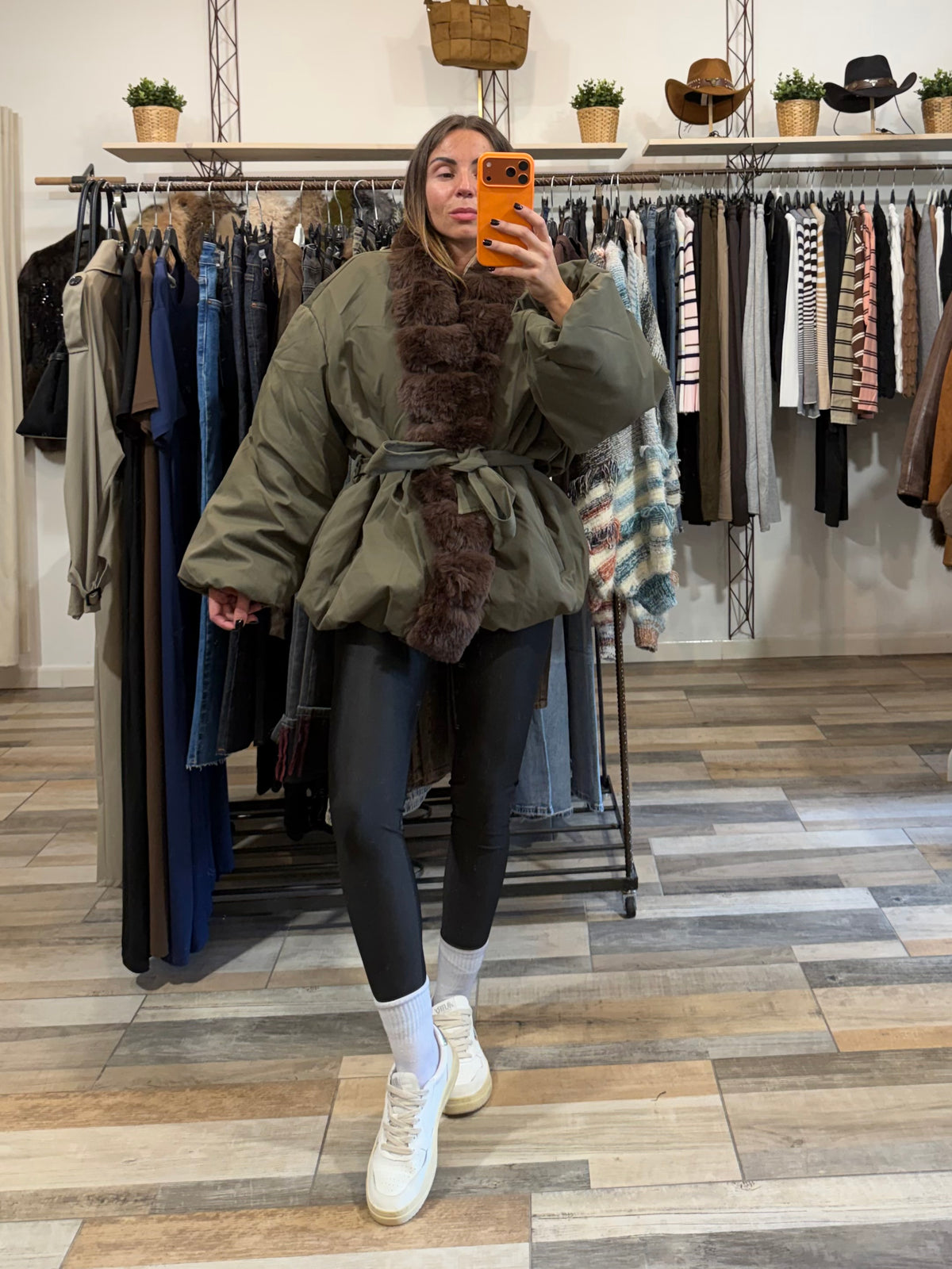 Bomber kimono Cracovia inserti in ecopelliccia con cintura annodabile verde militare