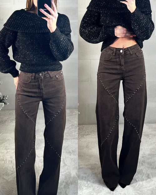 Denim a palazzo marrone con borchie