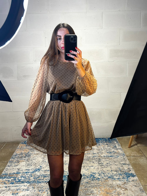 Abito ampio velato nude con pois