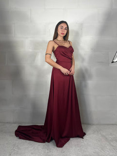Maxi abito da cerimonia Venere bordeaux con strascico
