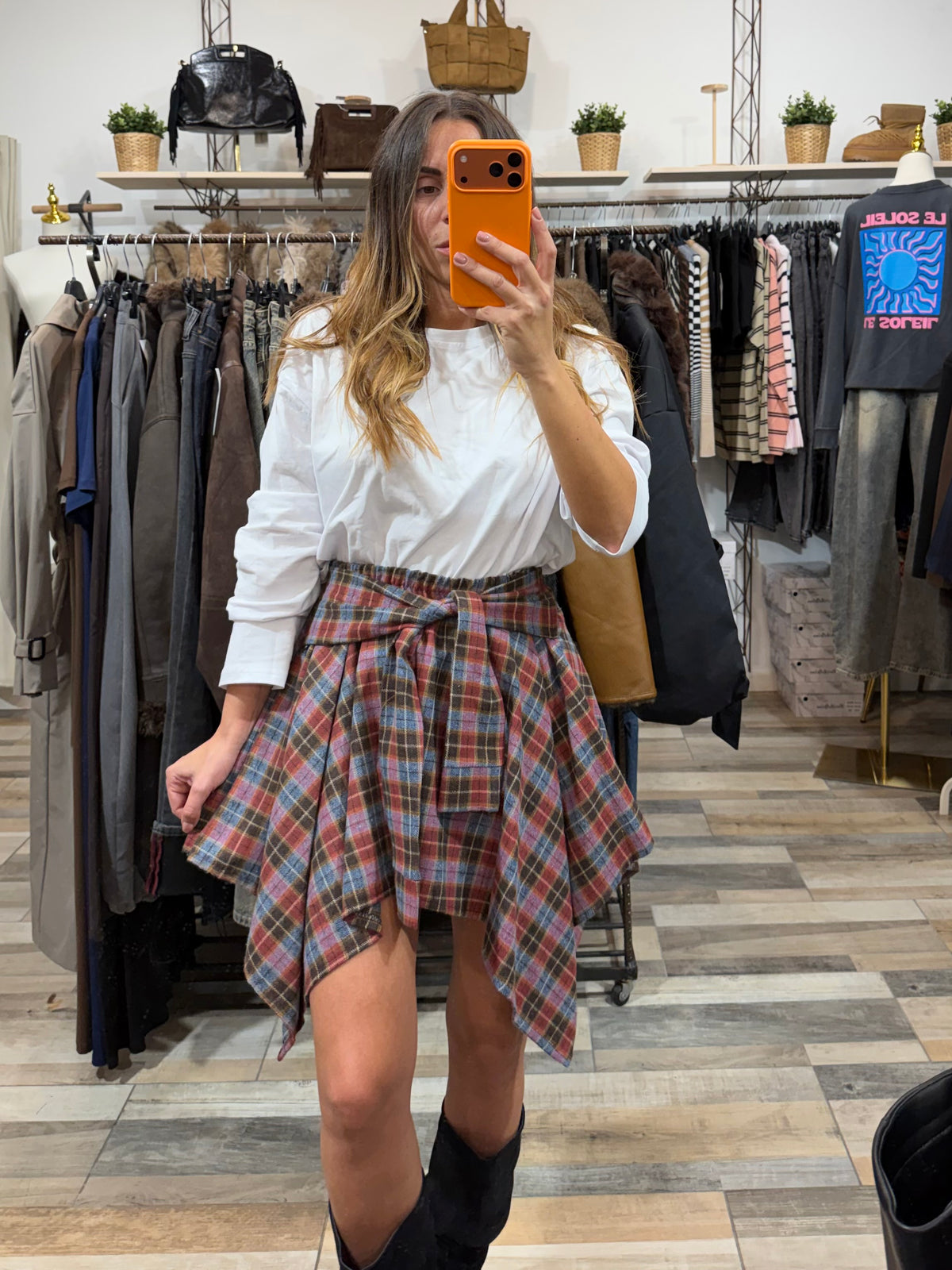 Gonna tartan in flanella asimmetrica con nodo frontale multicolore