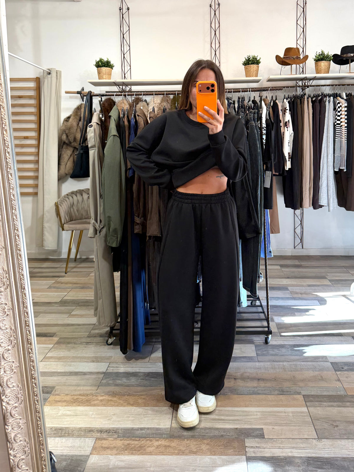 Completo tuta baggy in neoprene nero