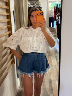 Short Butterfly in denim a lavaggio medio