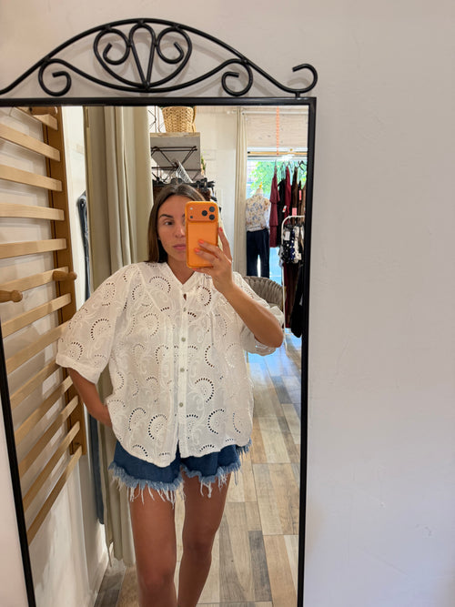 Blusa in sangallo manica 3/4