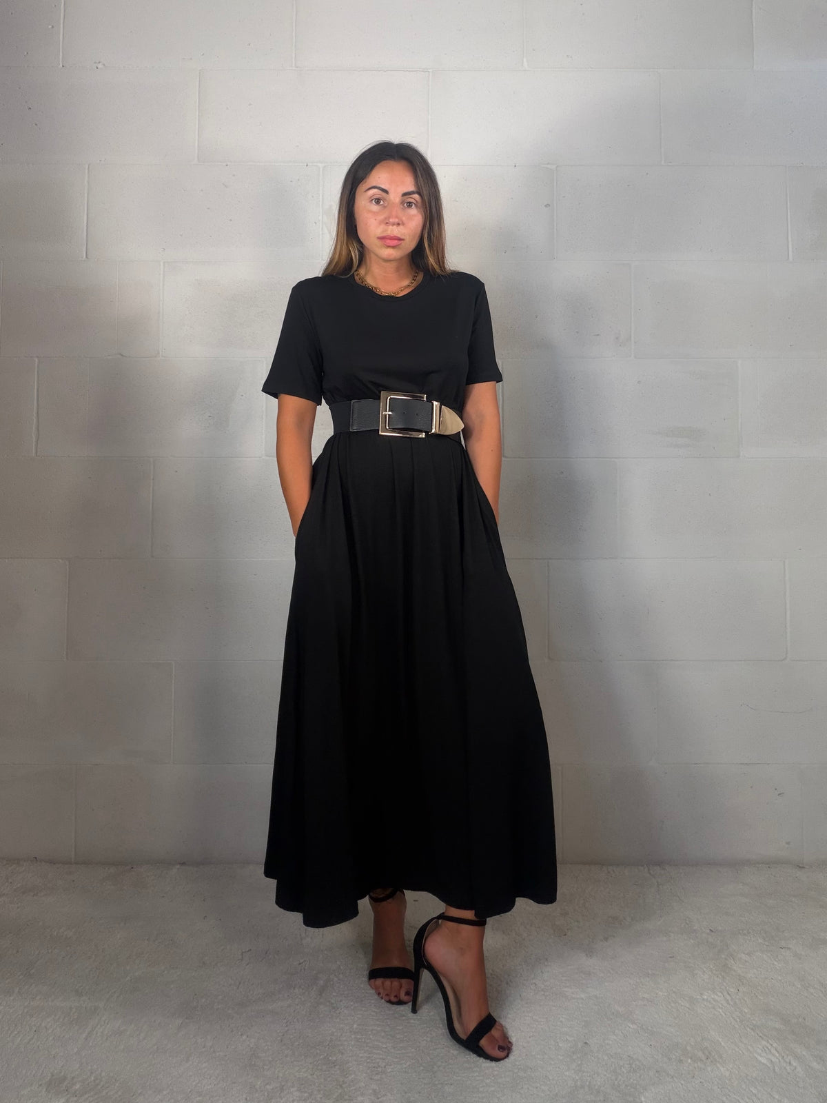 Maxi abito t-shirt in viscosa “per tutte le taglie” nero