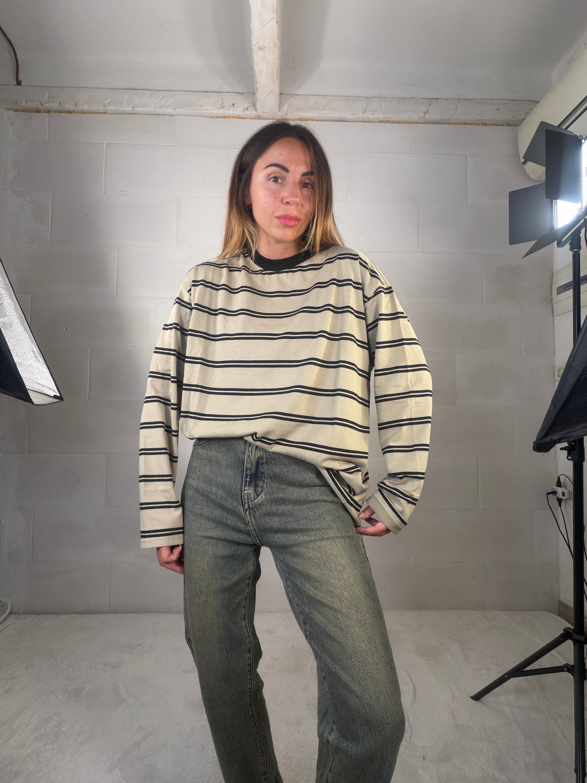 Long Sleeve rigata 95 % cotone tortora colletto effetto strappato