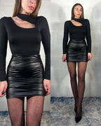 Gonna mini in ecopelle drappeggio sul retro