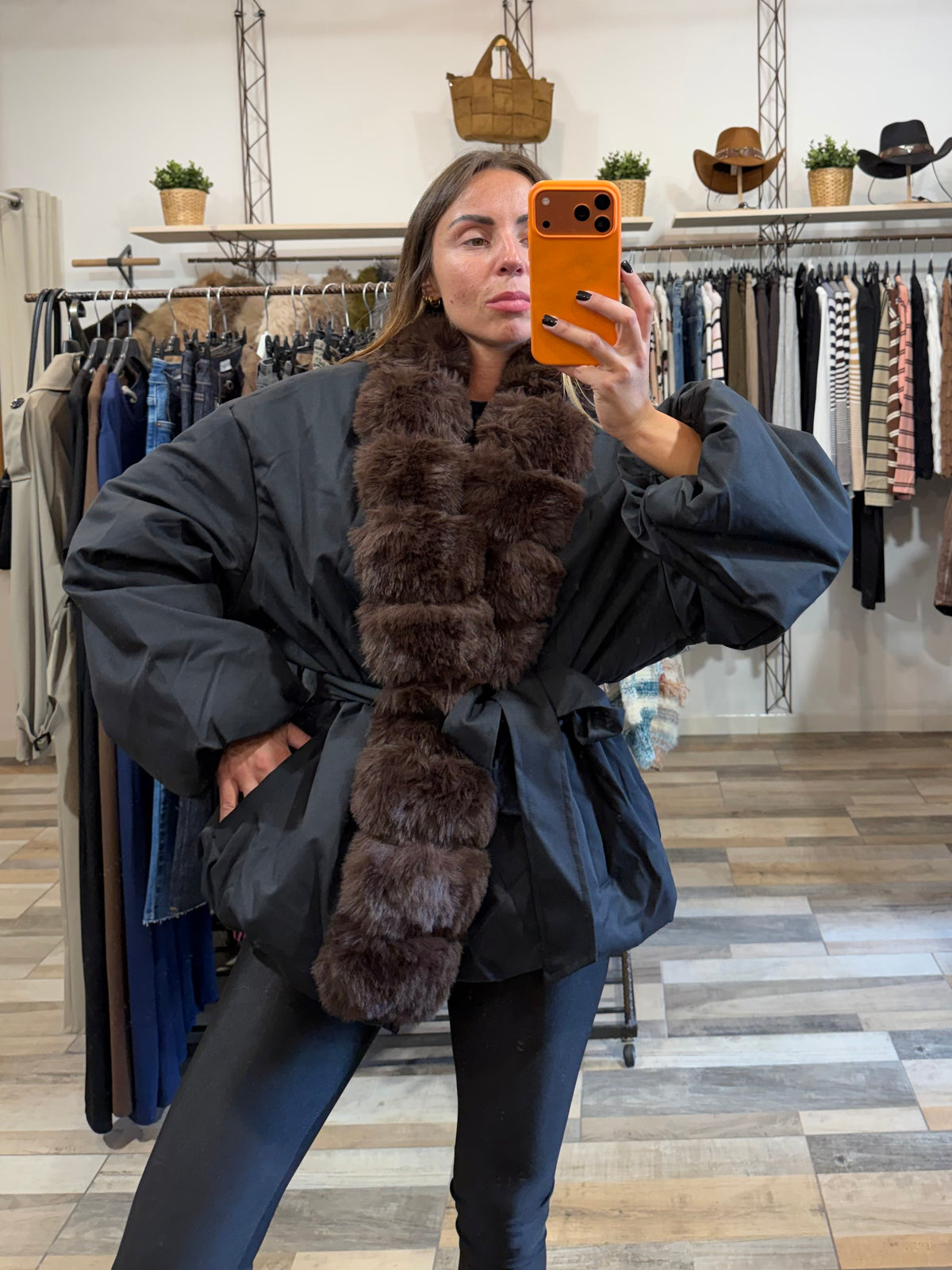 Bomber kimono Cracovia inserti in ecopelliccia con cintura annodabile nero