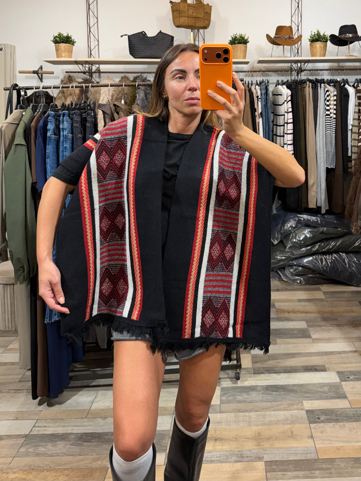 Poncho in 100% viscosa Santa Fe nero