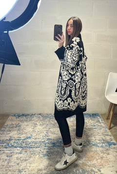 Cardigan Etnico lavorazione in spugna bianca