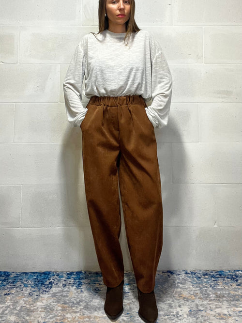Pantalone baggy in velluto camel