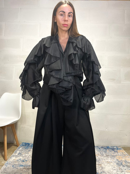 Camicetta balze nera