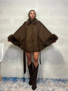 Cappottino/Poncho foderato con cintura Siberia marrone