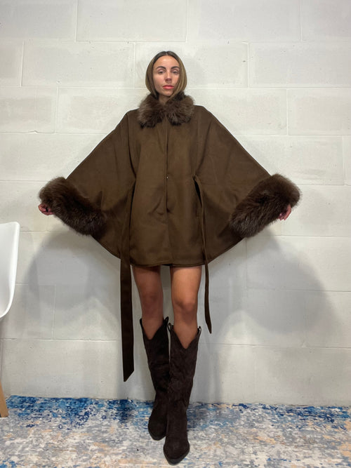 Cappottino/Poncho foderato con cintura Siberia marrone