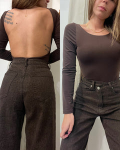 Body elasticizzato marrone maxi scollo sul retro