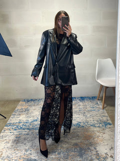 Blazer over taglio maschile in ecopelle