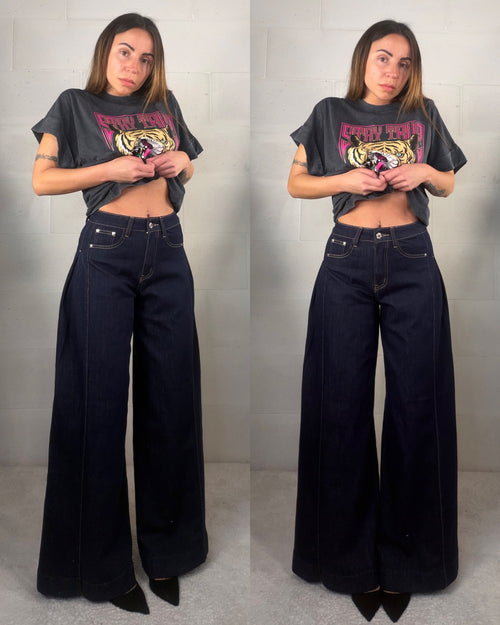 Denim blu notte pence laterali svasato