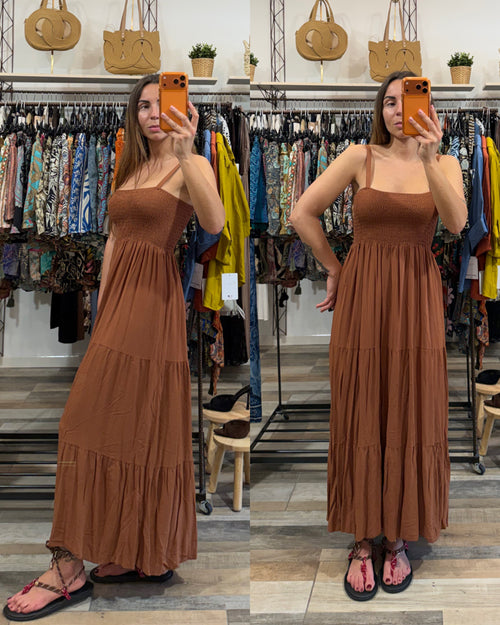 Maxi abito in 100% viscosa marrone terra cotta